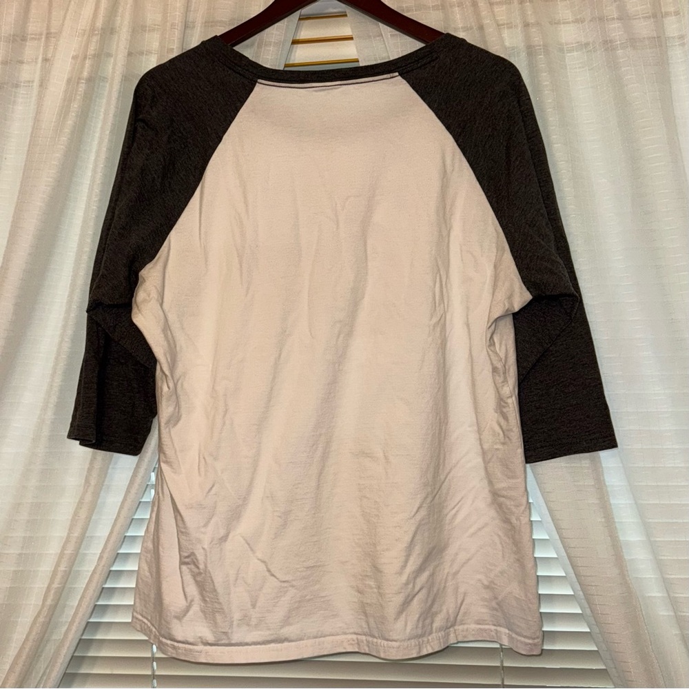 Golden Girls 3/4 Sleeve Raglan Shirt - Picture 6 of 6